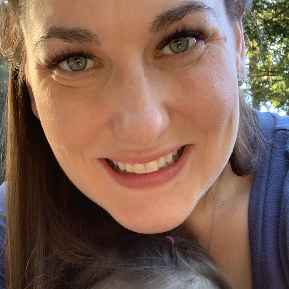 Meet your Posher, Nichol - Picture 1 of 1